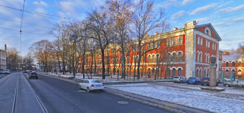 Арсенал на Комсомола