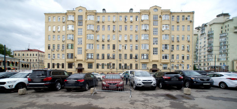 Бауманская 43/1