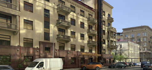 Большая Татарская 42