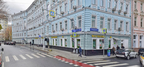 Гоголевский 17